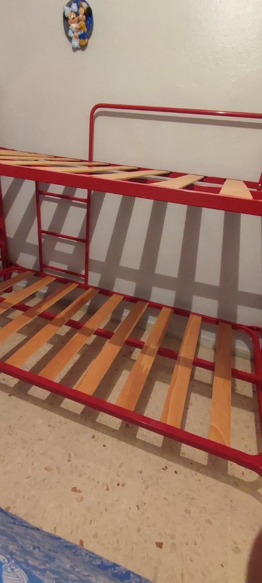 Literas + 1 colchón en Isla Cristina