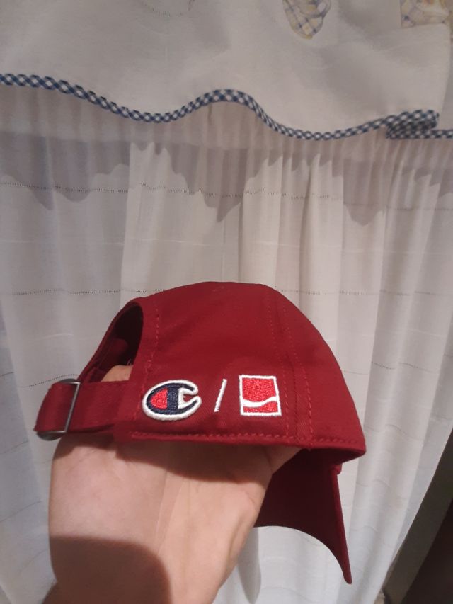 Gorra Champion x Coca-Cola