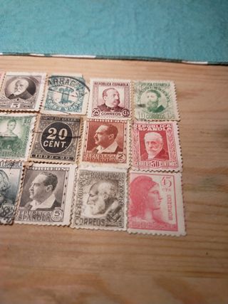 Colección de sellos II republica 