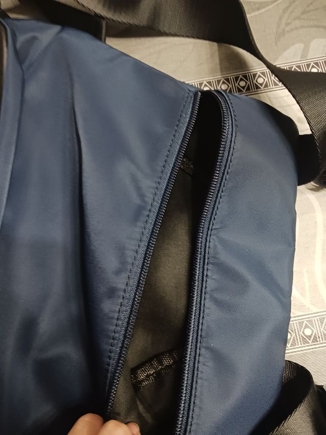 Mochila azul marino
