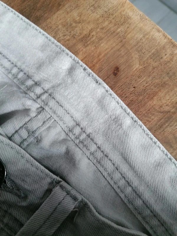 Pantalón 👖 hombre muy claro Sfera