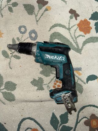 Atornillador Pladur Makita 
