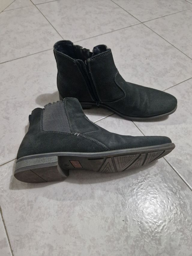Stivaletto uomo grigio