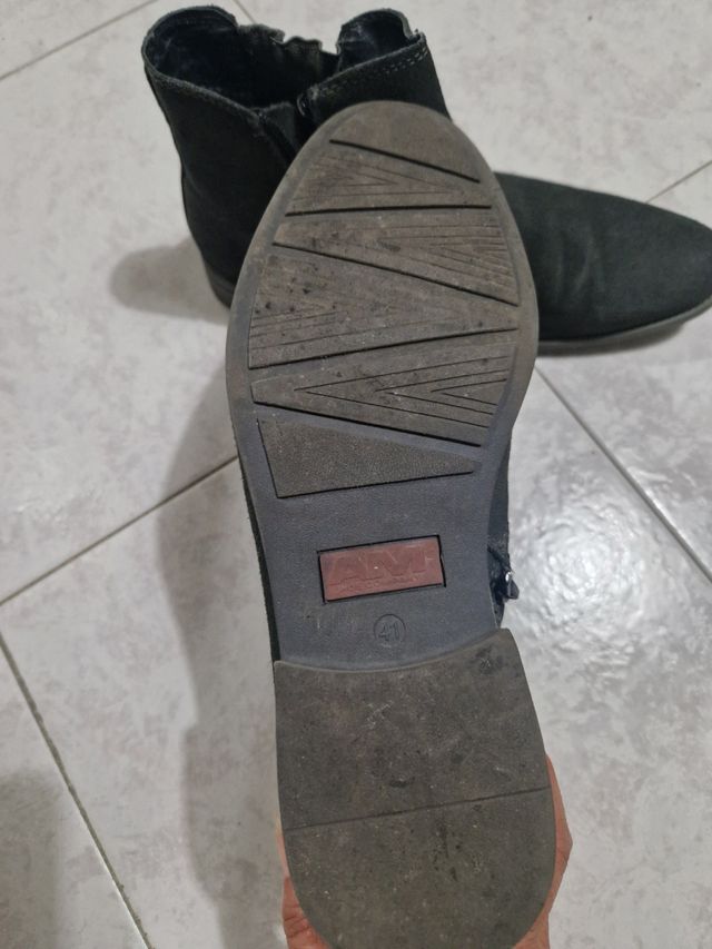Stivaletto uomo grigio