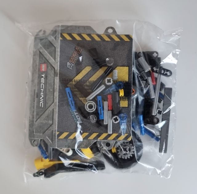 LEGO 42058 Stunt Bike Moto COMPLETO