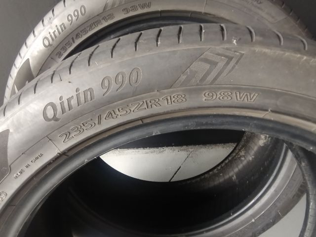 Neumáticos Sentury 235/45 ZR18 98W