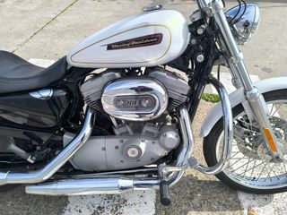 Harley Davidson sportster 883