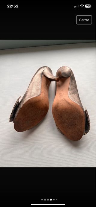 Zapatos dorados Ezio