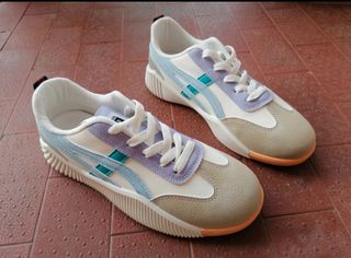 Scarpe sportive