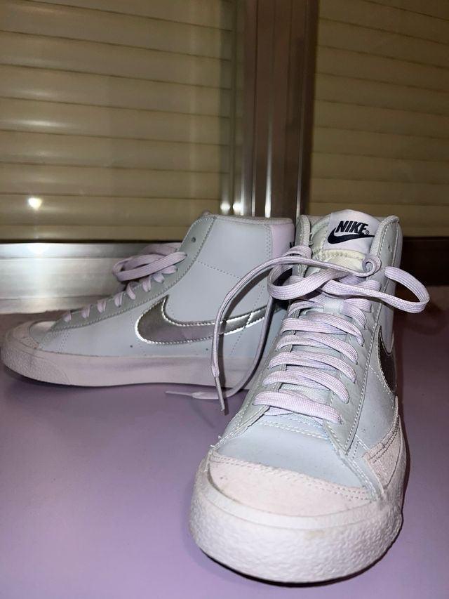 NIKE BLAZER MUJER