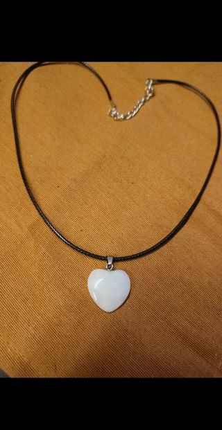 Collana Cuore pendente quarzo bianco