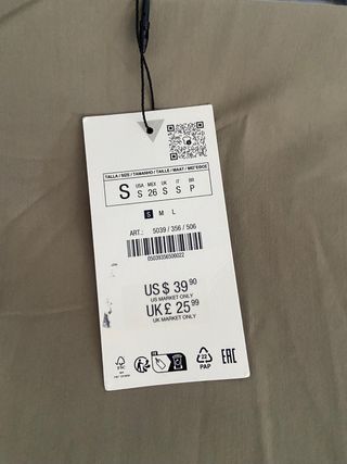Falda elastica volantes Zara
