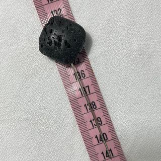 Alfiler lava volcánica y plata