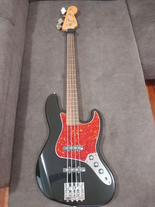Bajo fretless Fender jazz bass  1997
