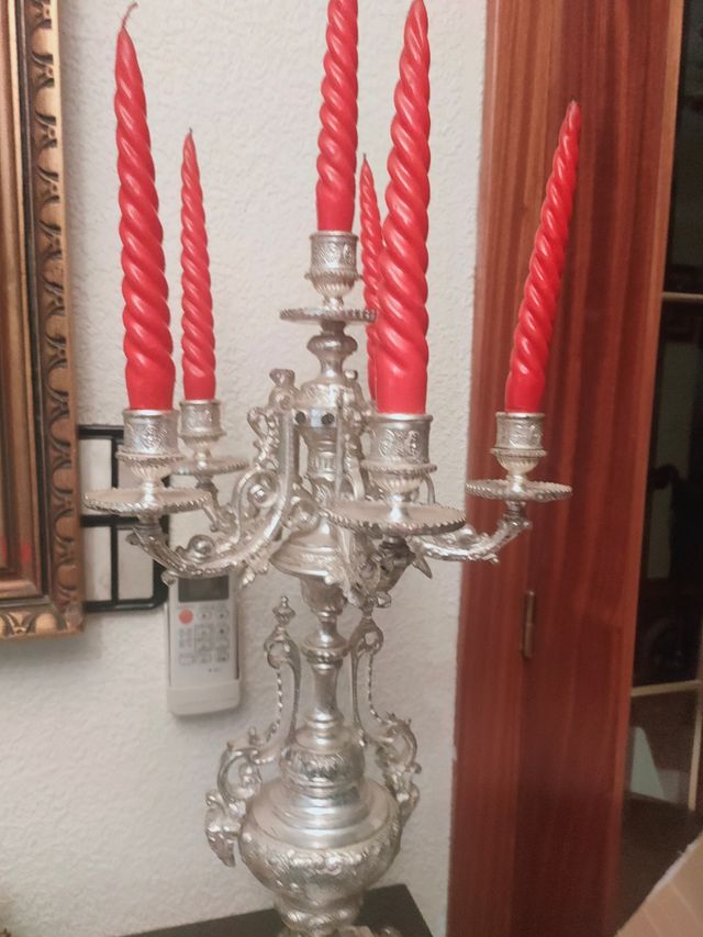 Pareja de Candelabros. 7,2kg cada uno
