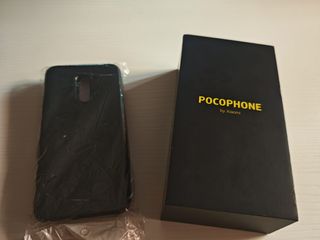 Xiaomi Pocophone F1 + 4fundas 64ROM
