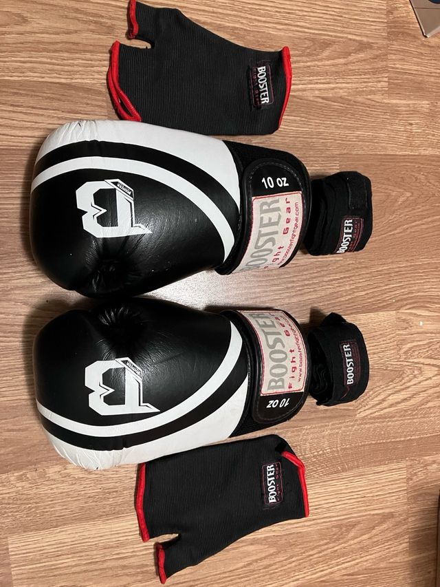 Attrezzatura kick boxing