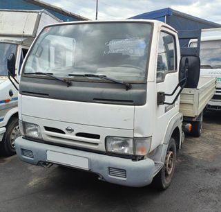 CAMIÓN NISSAN CABSTAR REF: C-3371