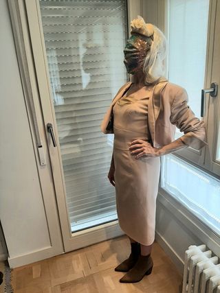 Vestido y Chaqueta de DOLCE  GABBANA 