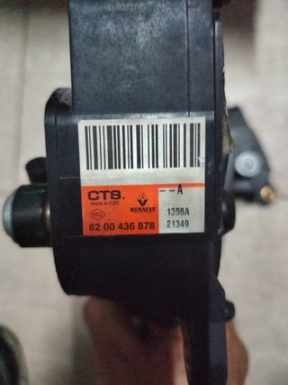 Pedal de acelerador Renault