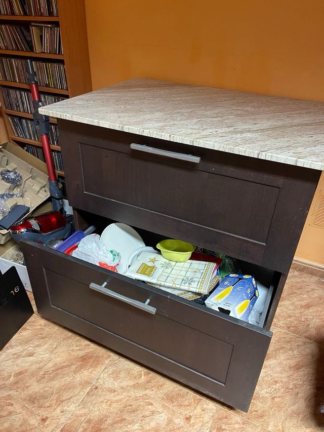 Isola da cucina o simile, è urgente vendere a causa di un trasloco