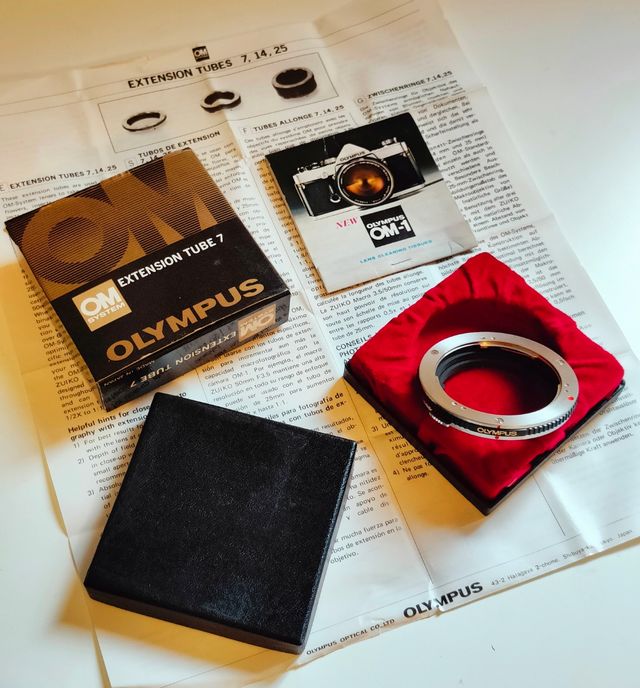 Olympus OM1 + accesorios 