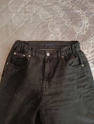 Vaqueros negros anchos