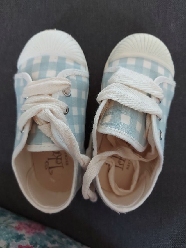 Zapatillas niño talla 22