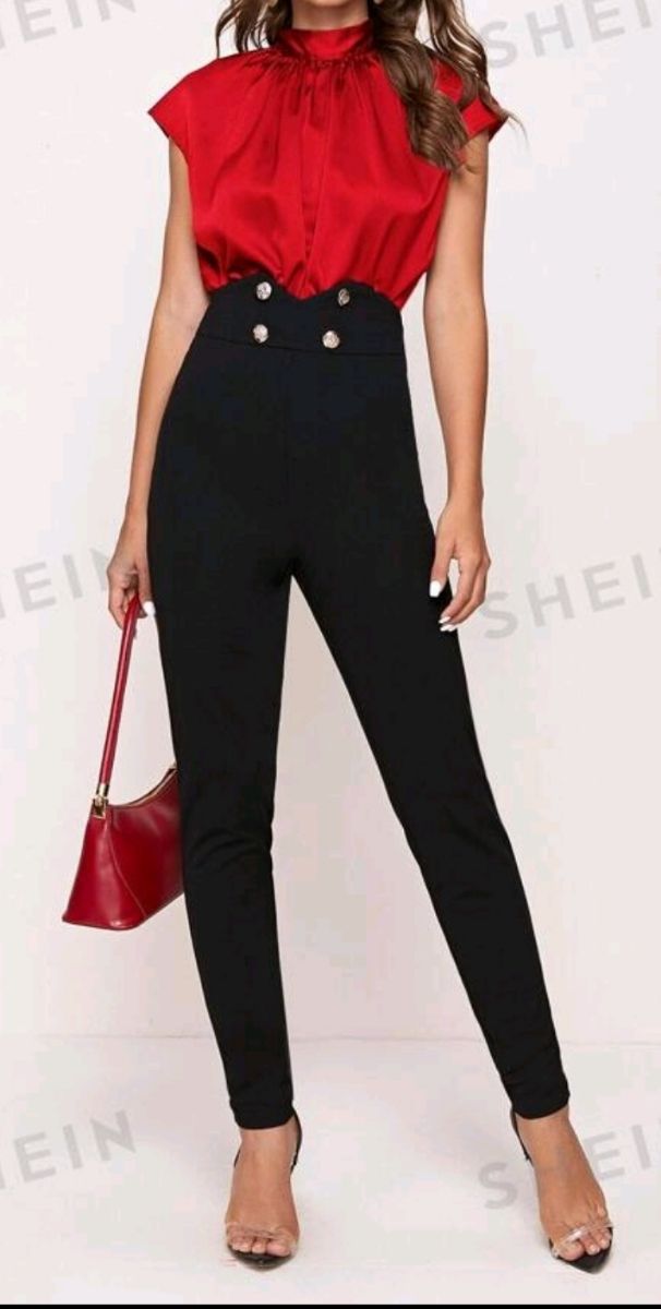 Top de satén con manga murciélago 