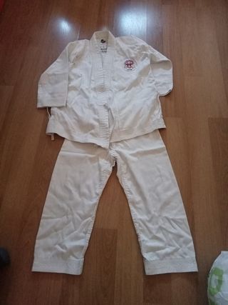 Kimono Karate Club Víctor Pradera Leganés Lega