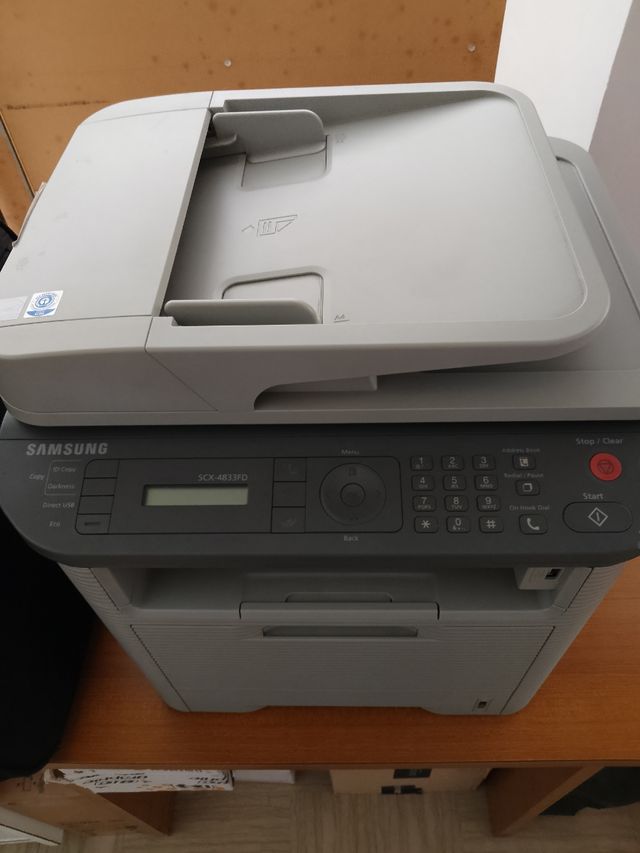 Stampante multifunzione SCX-4833 FD