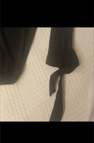Camiseta manga larga de Massimo Dutti.
