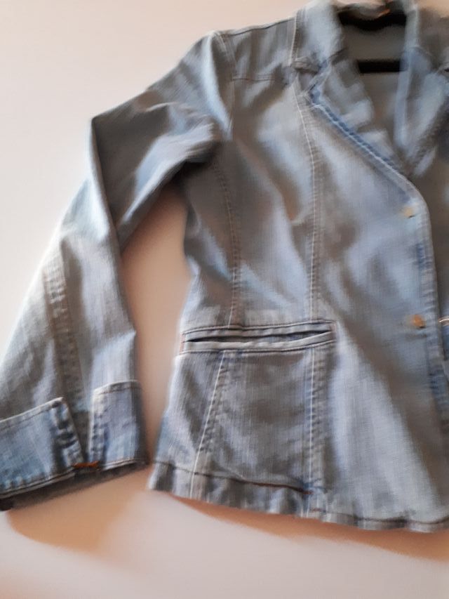 Chaqueta tejana marca italiana Dismero Jeans t.42