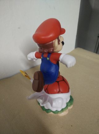 Action Figure Di Super Mario