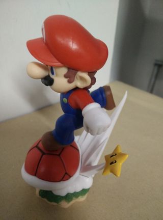 Action Figure Di Super Mario