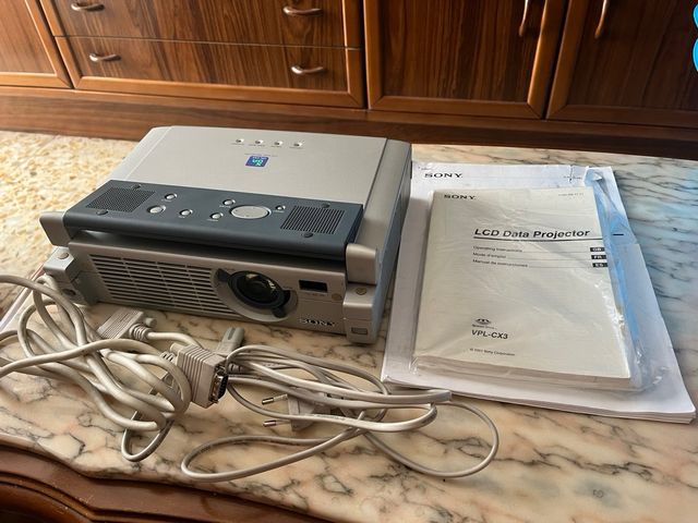 Proyector Sony VPL-CX3