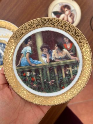 Piatti Limoges (2 placcati d’oro)