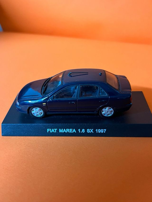 Modellino fiat Marea Carabinieri