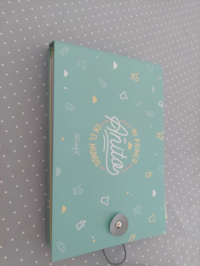 Libro mi primer añito