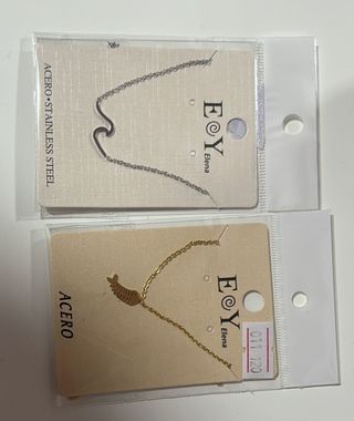 Pulseras y colgantes