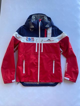 Exclusiva chaqueta de esquí marca J.Lindeberg