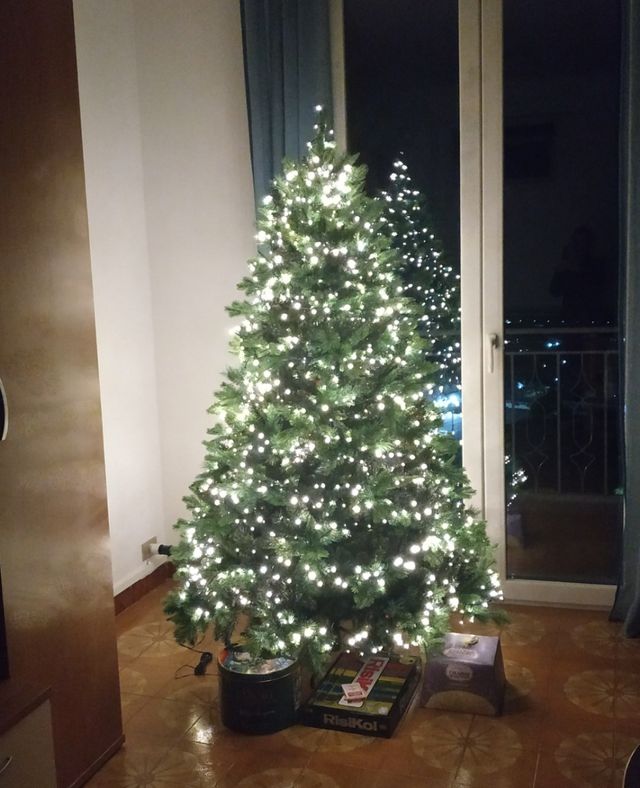 Albero di Natale realistico 180 cm