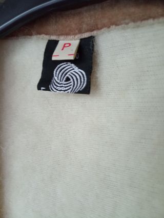 Vendo chaleco de lana auténtica 