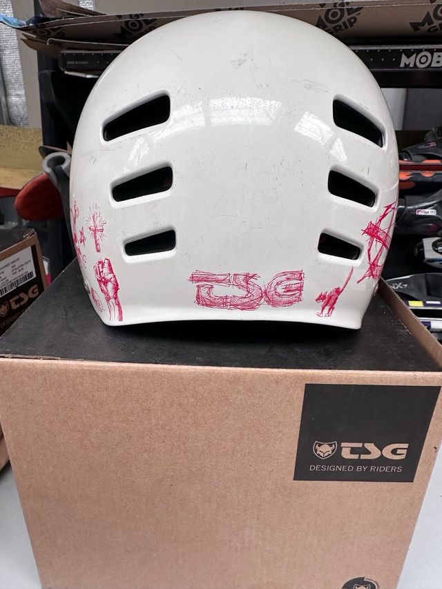 Casco bmx skate roller