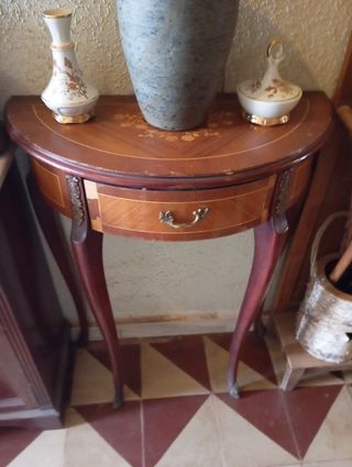 Mesita telefenera