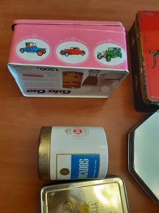 Lote antiguas cajas chapa