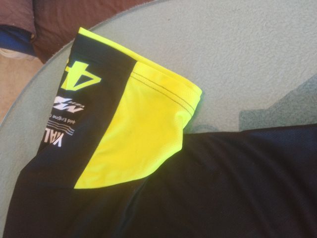 Conjunto valentino rossi, envío 24h