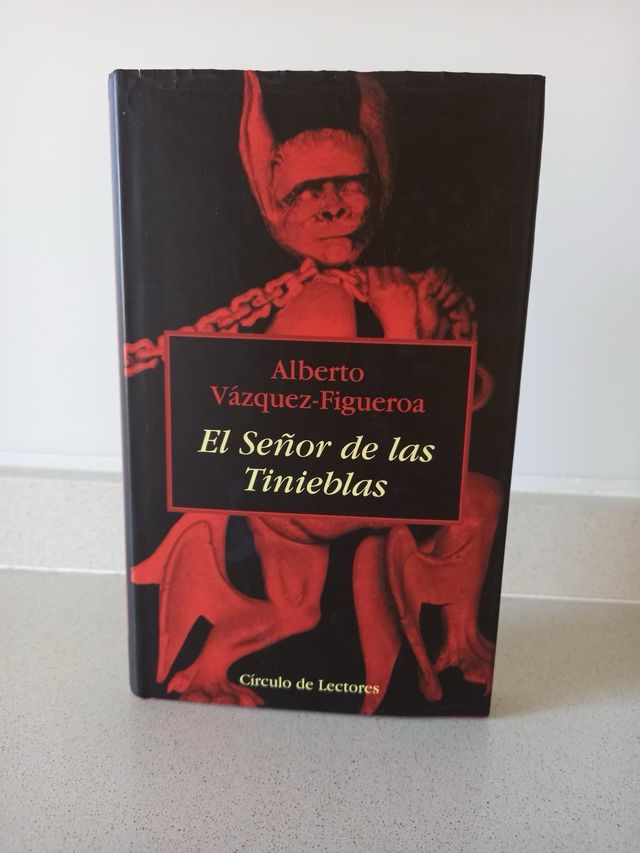 Libro “El señor de las tinieblas”