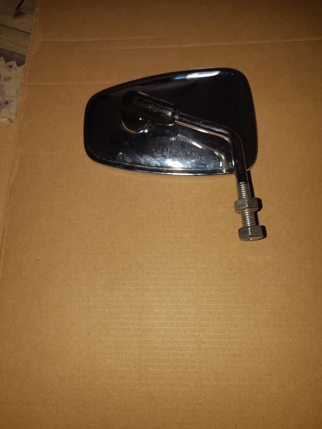 Specchio classico ovale al manico