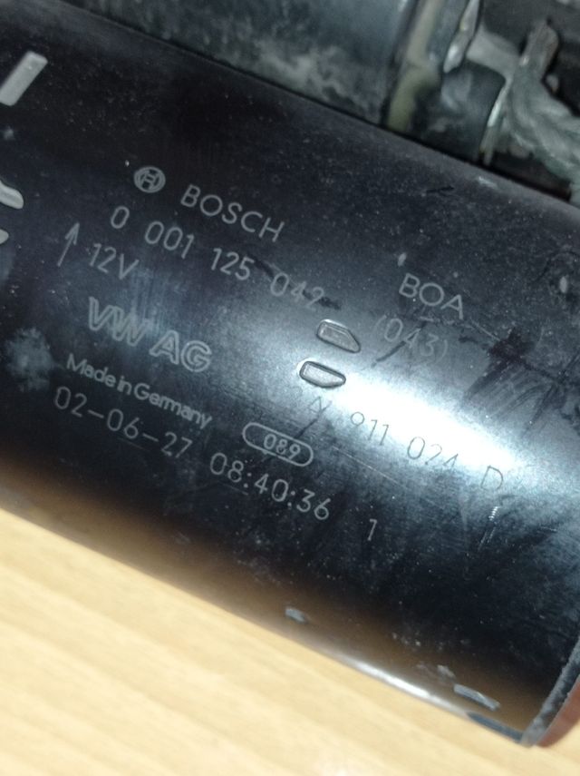 Motor de arranque Seat León Diésel 2004. Bosch. 